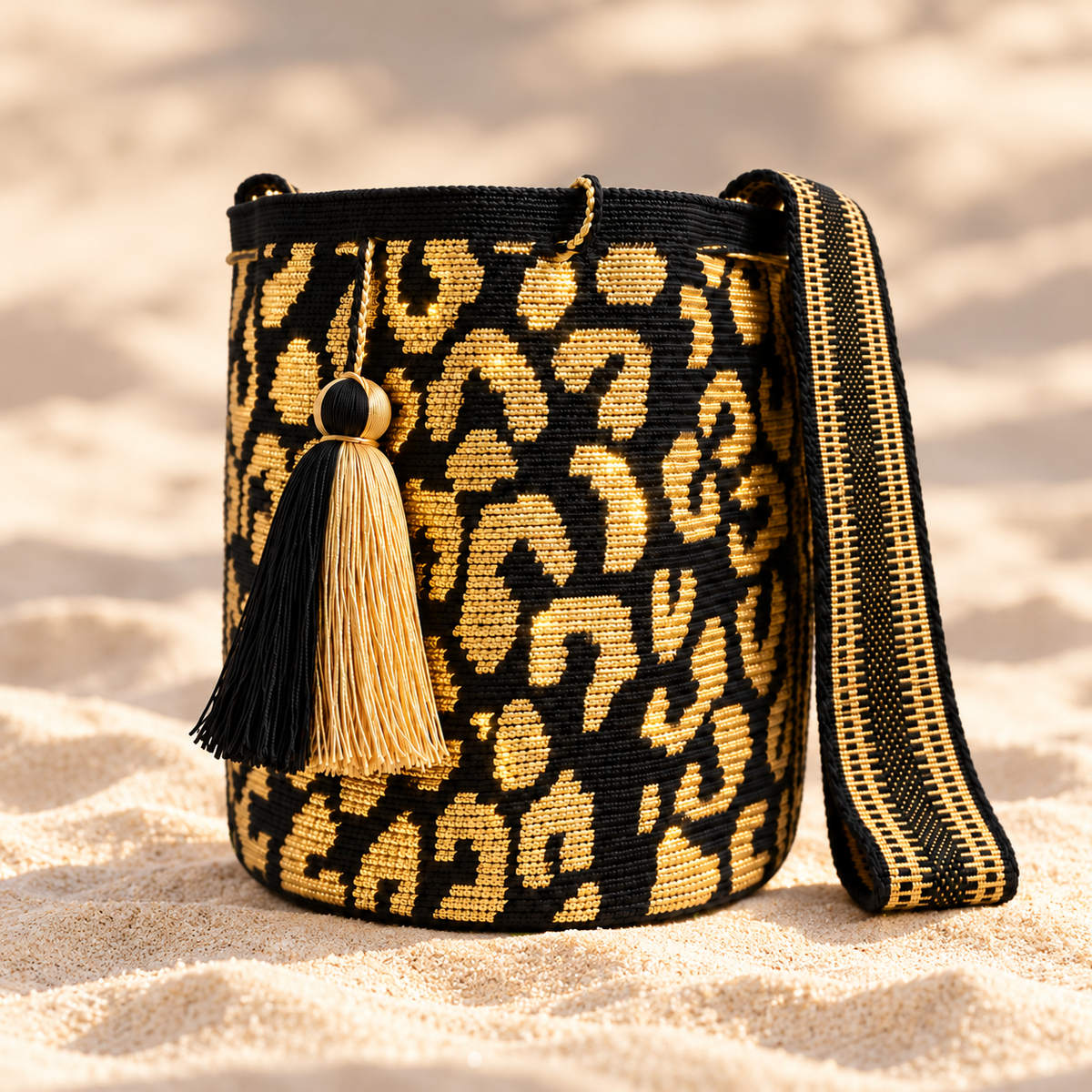 Golden Panther Mochila Wayuú