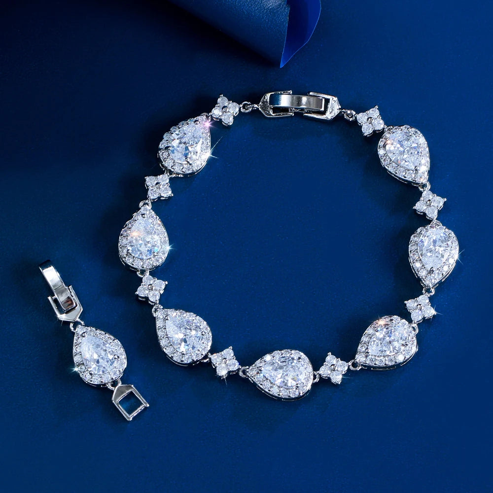 Rain-Droplet Star Bracelet